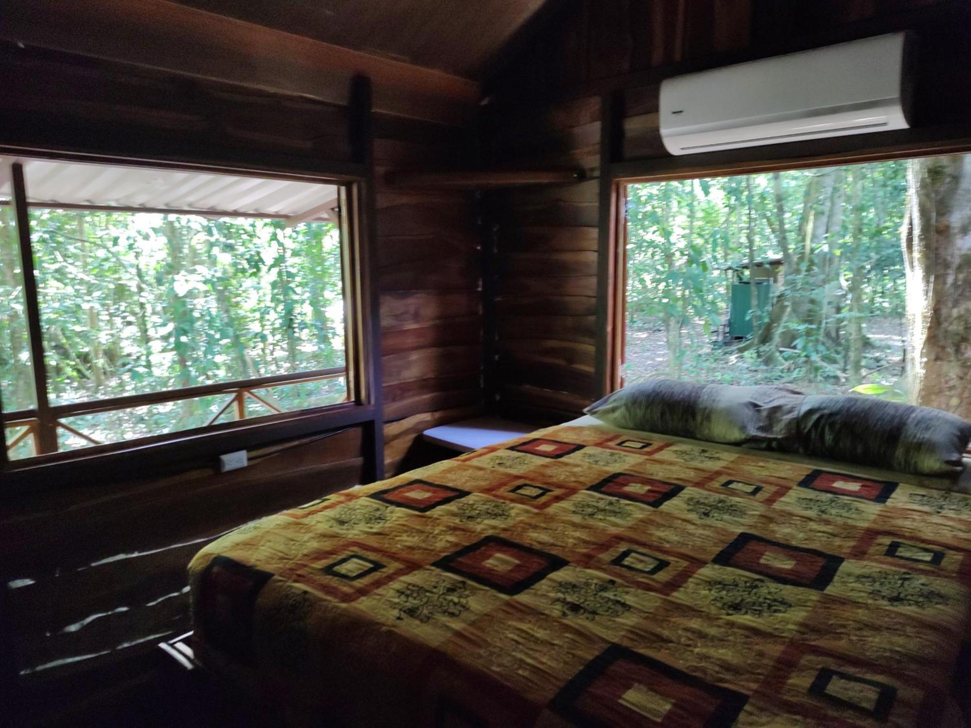 Cool Waters Jungle Villas Увита Экстерьер фото