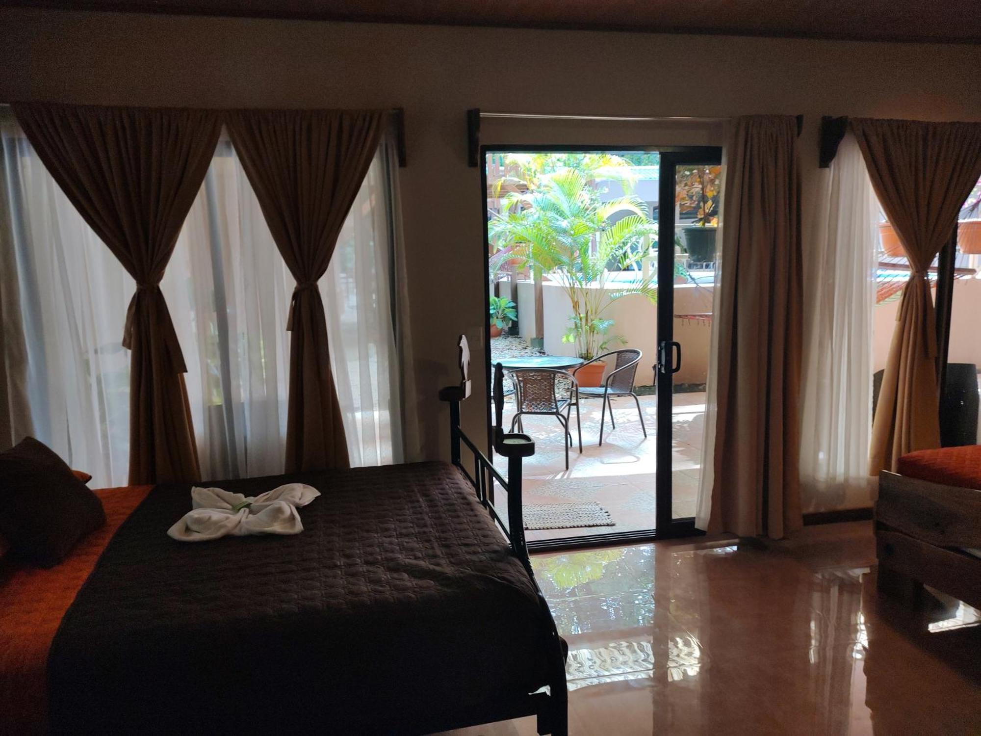 Cool Waters Jungle Villas Увита Экстерьер фото
