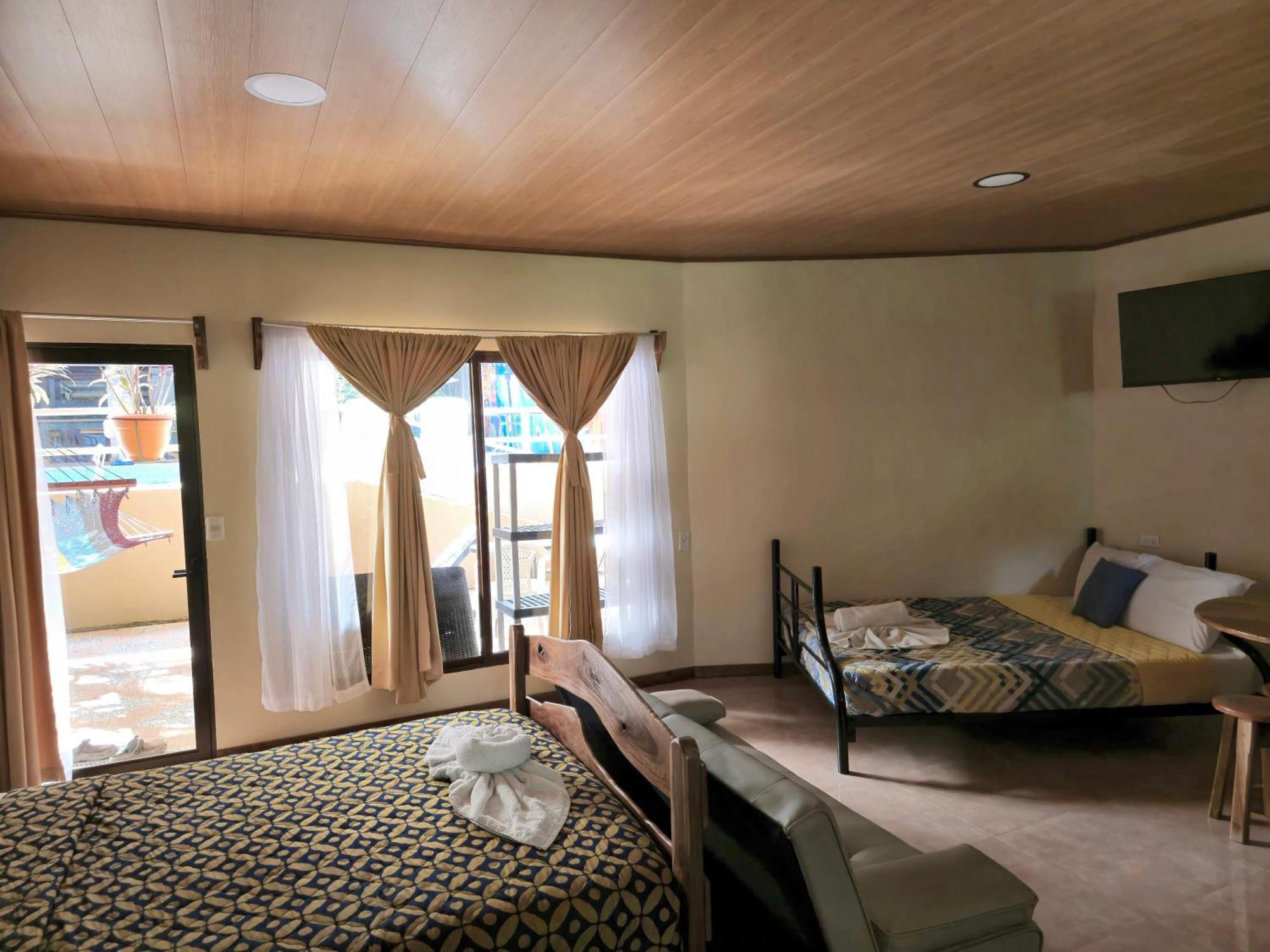 Cool Waters Jungle Villas Увита Экстерьер фото