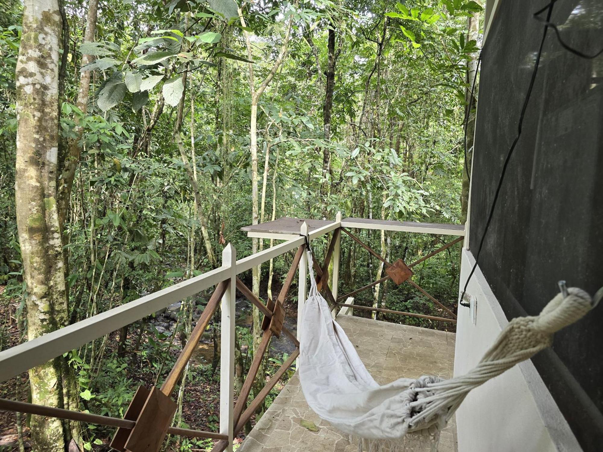Cool Waters Jungle Villas Увита Экстерьер фото